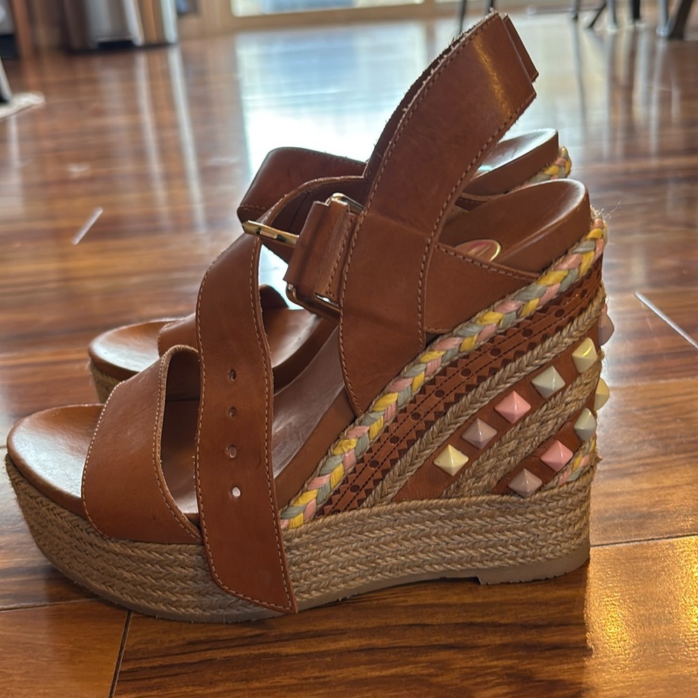 Adorable Anthropologie Wedges